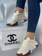 TENIS URBAN GOLD CHANEL
